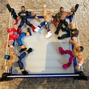 WWE Knuckle Crunchers Ring Exclusive Wrestlemania Goes Hollywood with Figures